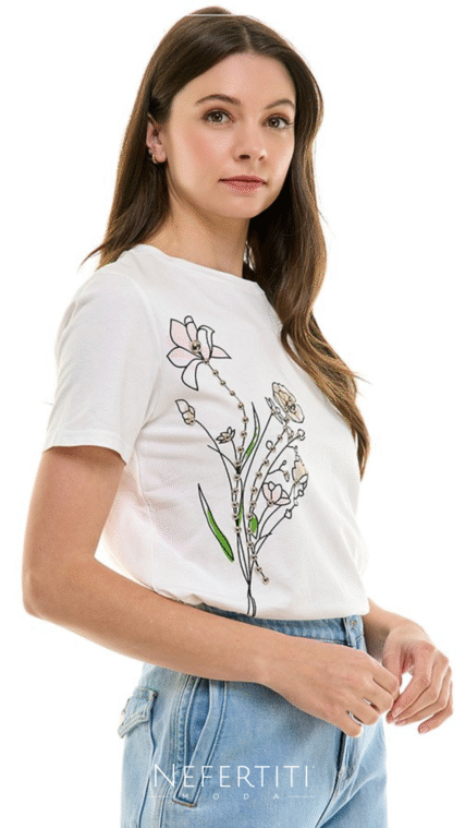 Blusa con flores y remaches Blanco T15992