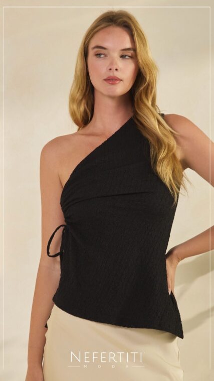 Blusa asimetrica corrugada Negro T16227