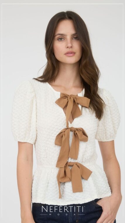 Blusa con lazos frente Crema Cafe T16345