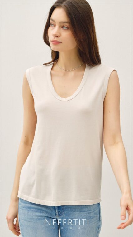 Blusa sin manga cuello V Beige claro T16646