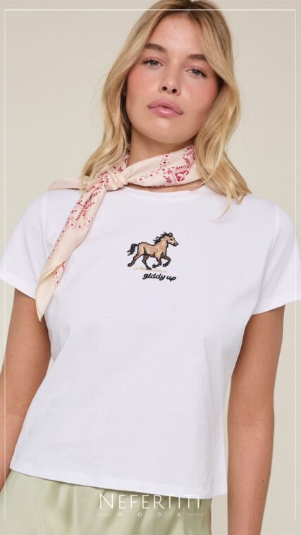 Blusa caballo manga corta Blanco T16686