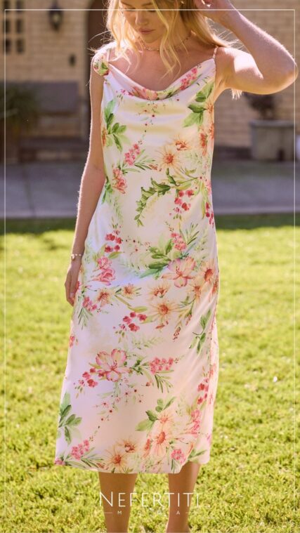 Vestido maxi tipo satin floral Marfil multicolor D7368