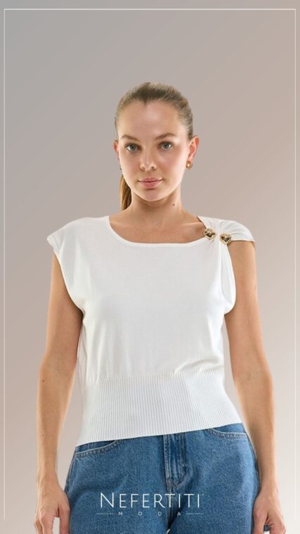 Blusa manga corta tipo abrigo adorno dorado Marfil T17456