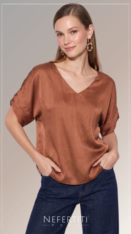 Blusa cuello V manga en capas Ocre T17490